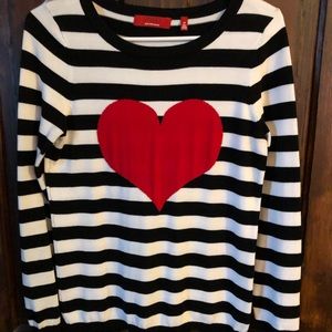NWOT Red by Saks 5th Avenue heart sweater